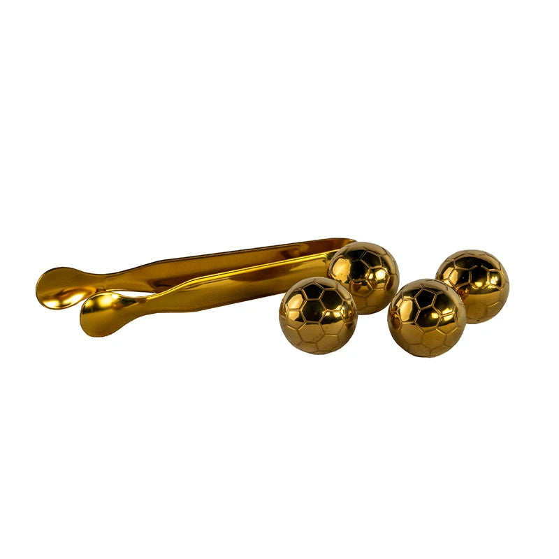 Set Bellore pietre răcire whisky din oțel inoxidabil în formă de minge de fotbal – 4 cuburi metalice reutilizabile + clește, cutie cadou premium